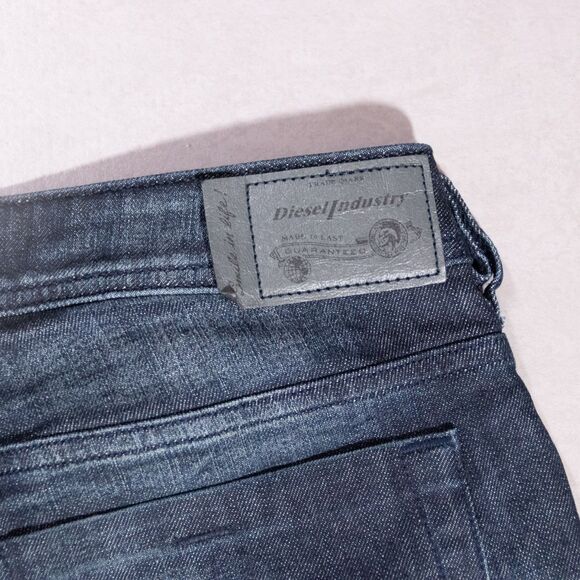 Diesel Zathan Stretch Regular Boot Cut Denim Blue Jeans Mens Size 37x32 USA Made - Picture 8 of 9